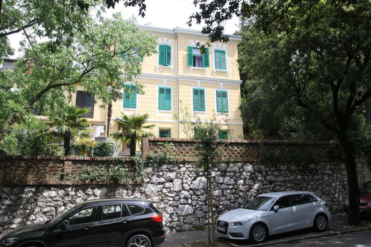 Apartman Bulevard Apartament Rijeka Zewnętrze zdjęcie